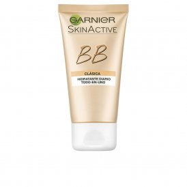 Hydrerende krem med farge Garnier Skin Naturals Bb Cream Spf 15 Middels Medium 50 ml