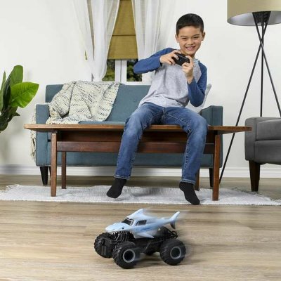 Monster Jam Kauko-ohjattava auto Megalodon 1: 24 Sininen Muovi