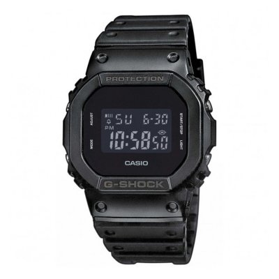 Casio Miesten rannekellot DW-5600UBB-1ER Musta Lasi