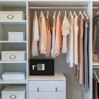 Yale Kassakaappi elektronisella lukolla Musta 16 L 25 x 35 cm Teräs