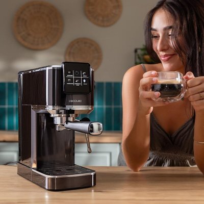 Cecotec Manuaalinen pikakahvinkeitin Cafelizzia ColdBrew Musta Metalli