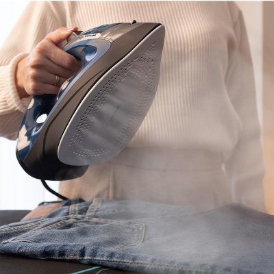 Cecotec Höyrysilitysrauta IronHero 3200 Vital W Musta