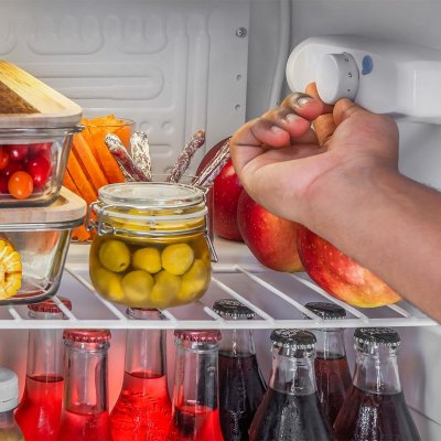 Cecotec Minijääkaappi GrandCooler 20000 L SilentCompress 48 x 45 48, 7 cm Valkoinen W 46 Muovi