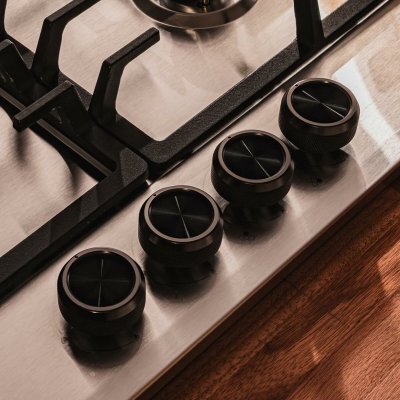 Cecotec Kaasukäyttöinen keittolevy Bolero Squad G 4200F Inox 8000 W 58 x 50 cm Musta Ruostumaton teräs