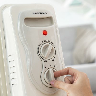 InnovaGoods Öljytäytteinen lämpöpatteri Oinine 2000 W (9-lokeroinen) Valkoinen Metalli